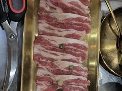 -胡悦里韩式烤肉(芝罘万达广场店)
