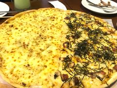 16寸苏丹王拼鳗鱼-榴莲家比萨(美食街店)