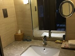 -扬州绿地铂骊酒店