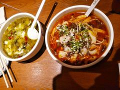 -渝是乎酸菜鱼(龙旗购物中心店)