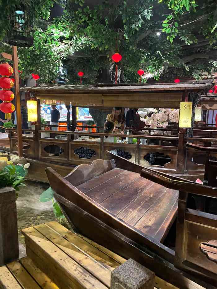 苏浙徽农家大院(相城店)-"环境不错.味道也可以,就是服务有待提高.