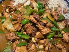 -楼兰古丽·新疆拌面·清真(华阳城店)