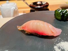 -橼舍鮨青木