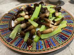 翡翠鲜笋鸡纵菌-会宾园·云山宴中餐