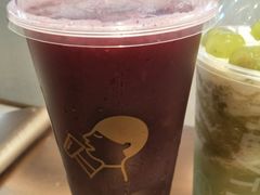 -喜茶(北京华贸购物中心店)