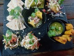 -Pistolera Mexican Cantina女枪手墨西哥餐厅(碧云路店)