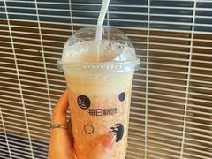 -每日新鲜水果吧(芮欧百货店)