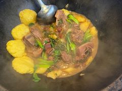 -雪乡人家东北菜·铁锅炖一切(高斯路店)