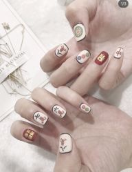 -Pink You美甲美睫纹绣定制中心