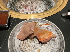 -山川小町·极番烧肉(新地假日广场店)