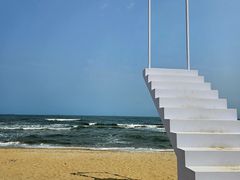 -北戴河碧螺塔海上酒吧公园