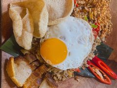 印尼式炒飯-Naughty Nuri’s Phuket