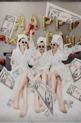 -喜喜婚纱HAPPINESS STUDIO奢定馆(海淀体验馆)