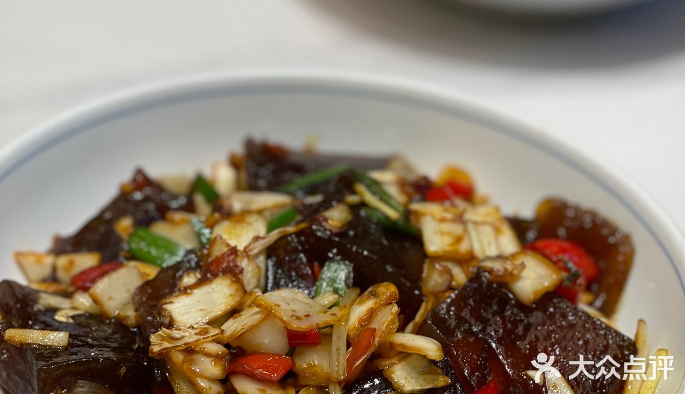 一秒变成“好吃鬼”[呲牙]