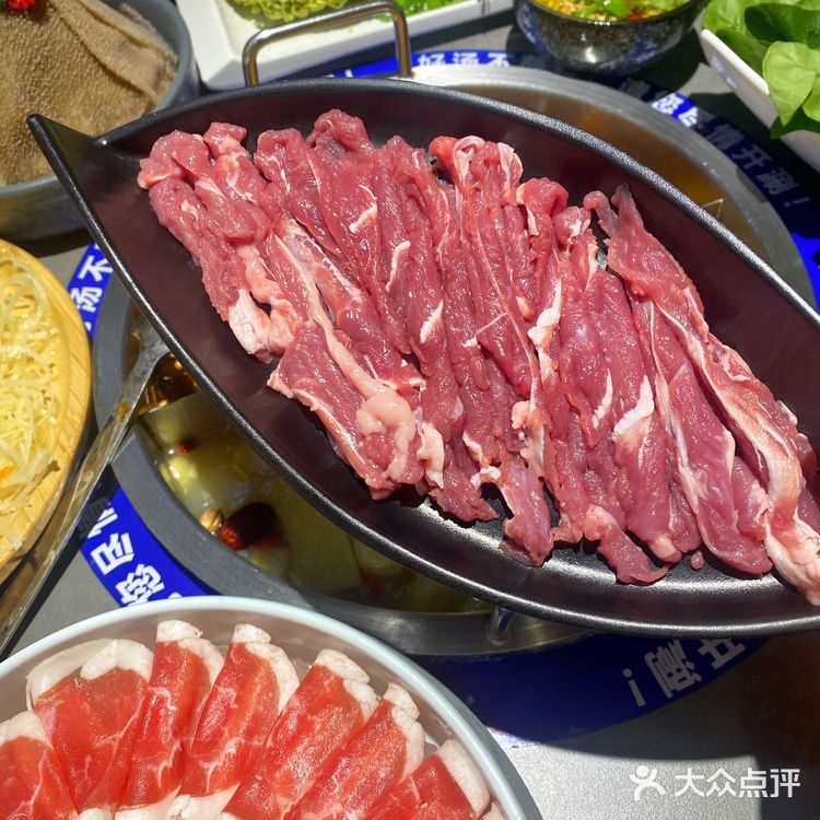 这个夏天让我吃到了让我快乐的快乐小羊
