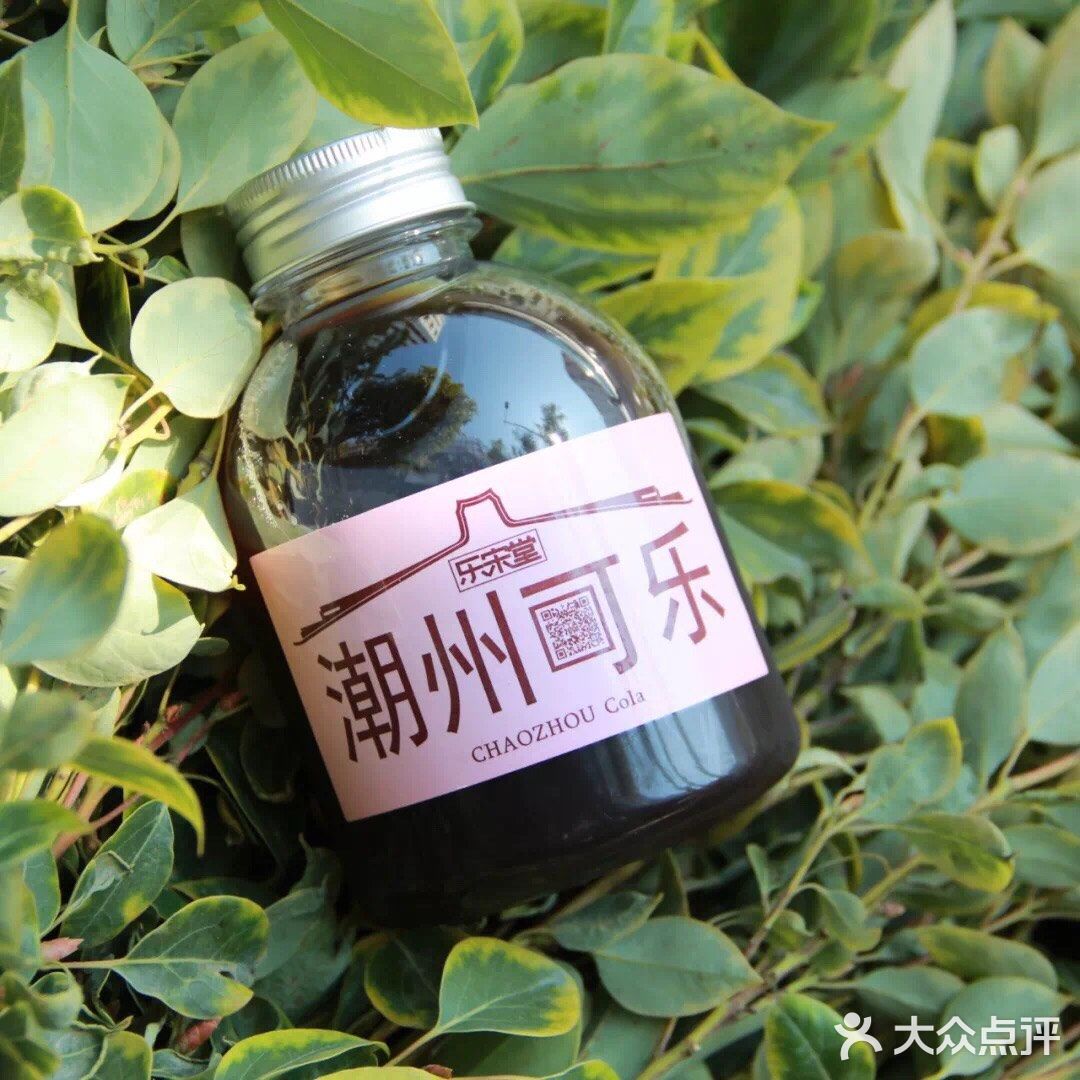 看外面装潢似乎不起眼，与世无争的样子