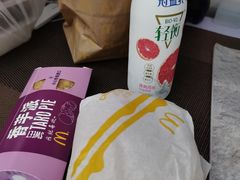 -麦当劳(开萝大道店)