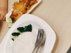 -佰搭果·广式茶餐厅(西华路店)