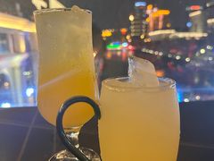 -Tipsy Bar•屋顶露台酒吧&水烟吧