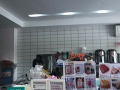 -三三烘焙坊(滨江店)