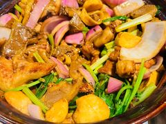 -凤兴鸡煲(宝安海雅店)