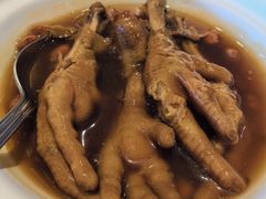 鲍汁凤爪-白天鹅宾馆-宏图府餐厅