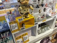 -泡泡玛特POPMART(崇文门国瑞城店)