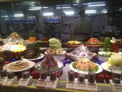-郑庄脂渣海鲜楼(九水路店)