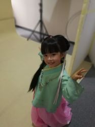 -盘子女人坊生日照·摄影馆(华强店)