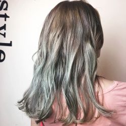 -茶发Salon·烫发染发理发