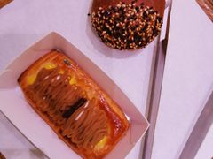 一颗奶油栗子面包-巴黎贝甜(大宁国际商业广场店)