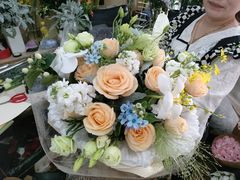 -亭亭鲜花店(中山北路店)