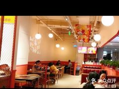 -鸡遇虾煲干锅火锅(小寨金莎店)