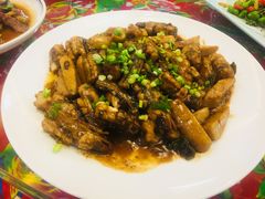 -闯关东东北农家菜(崂山石老人店)