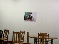 -小李子油焖大虾向阳总店