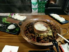 -鸿姐老火锅(静安店)