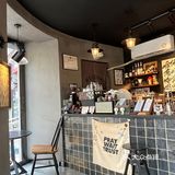 海子边西街上的双胞胎咖啡馆