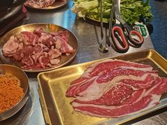 -胡悦里韩式烤肉(芝罘万达广场店)