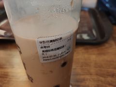 -华言豆腐鲜奶茶(杨家坪店)