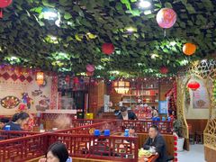 -袁小二大东北铁锅炖(吉祥村总部)