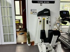 -简·无界健身工作室·运动康复·体态(石厦店)