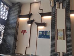 大堂-仁虎老火锅(黄泥磅店)