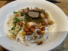 -牛八宝桂林米粉(八里庄店)