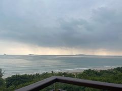 -三亚湾海居铂尔曼度假酒店