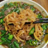 这是虽然简直是个小份，但是是很深的大圆碗