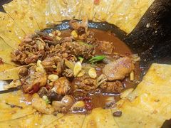 -每食每刻·皖北新民地锅鸡