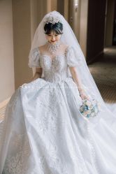 -拉瑞娜LaReine婚纱礼服高级定制