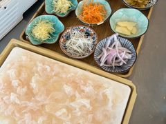 -渔顺生·顺德鱼生·粥底火锅·桑拿鸡(渔人码头店)