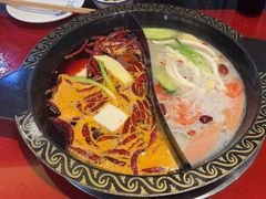 -重庆三峡火锅城(梅林店)