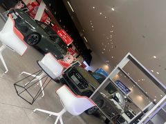 -上海永达奥诚奥迪4S店(申江路店)